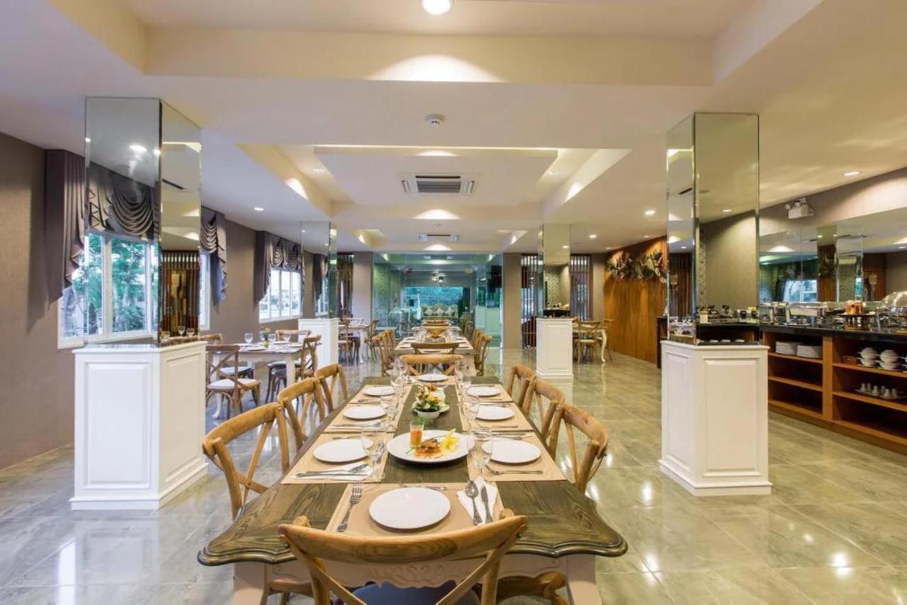 Harmonize Hotel Chiang Mai Buitenkant foto
