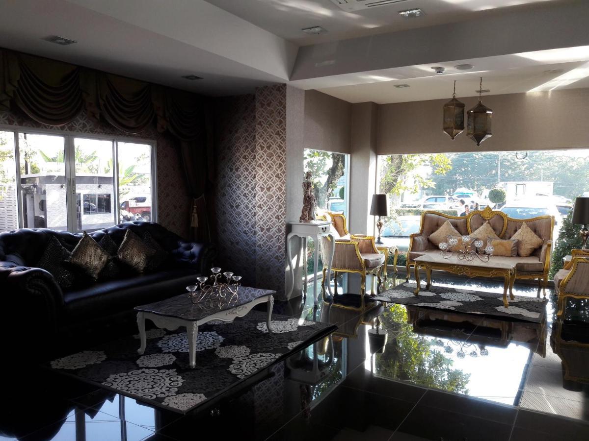 Harmonize Hotel Chiang Mai Buitenkant foto